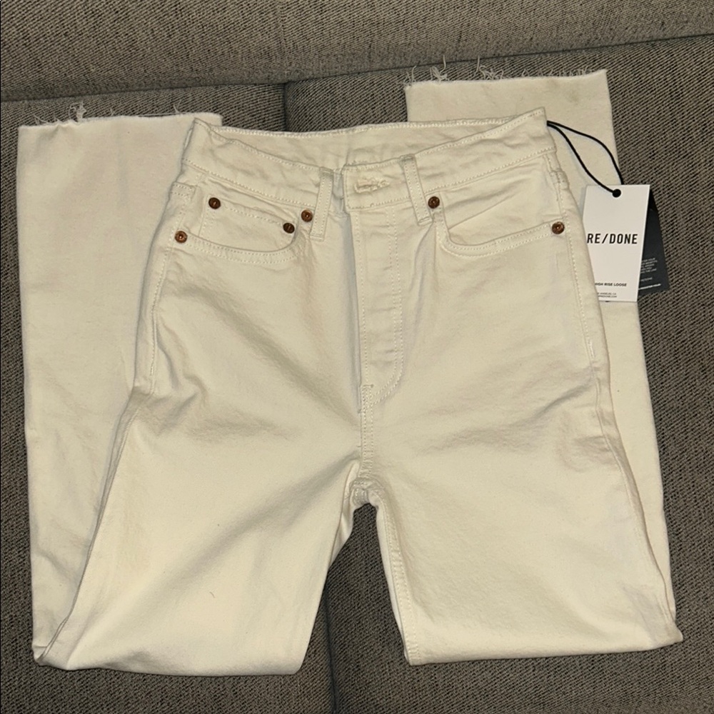 NWT RE/DONE Women’s Cream 90’s High Rise Raw Hem Jeans, Size 25